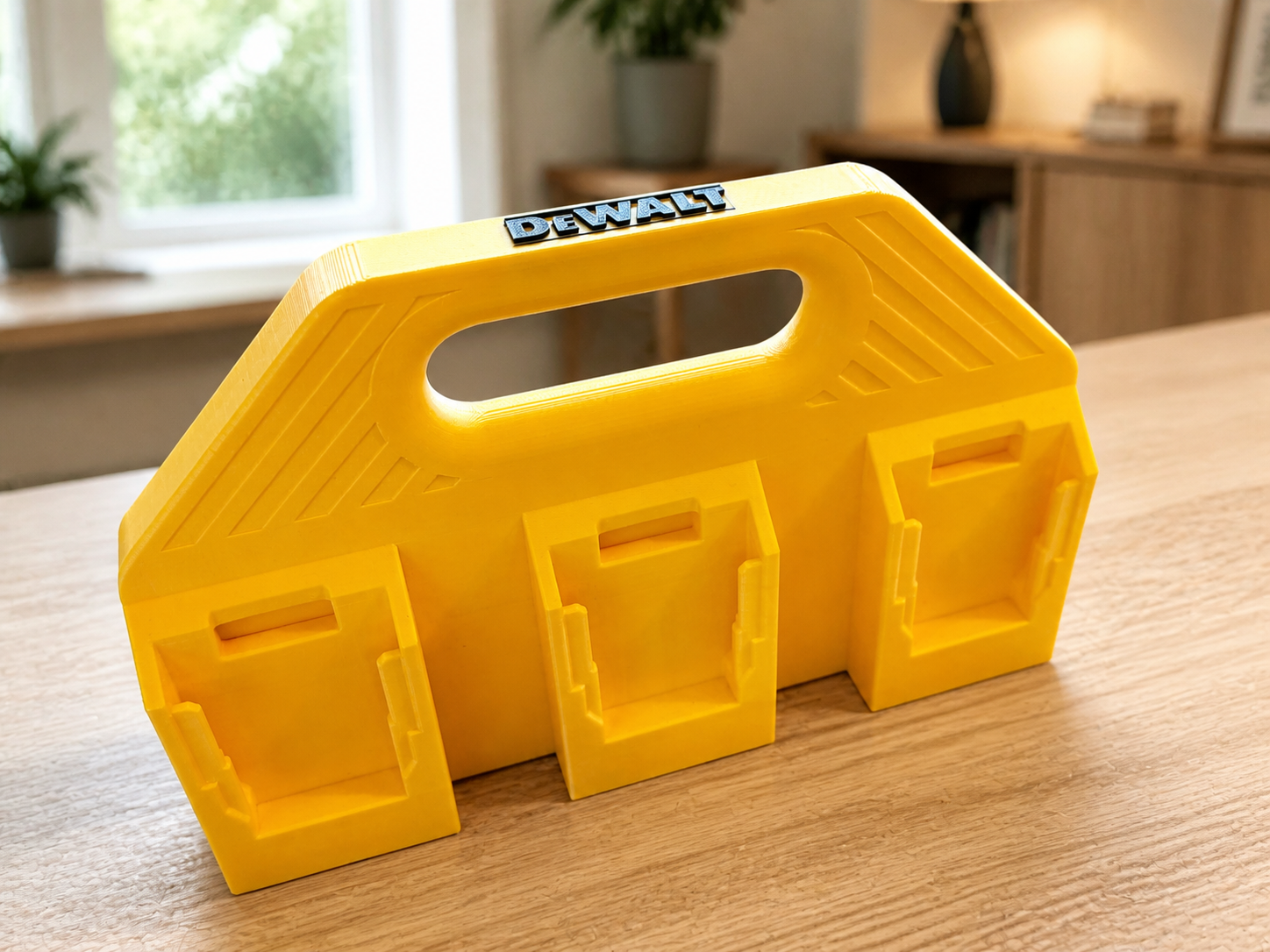 Organisateur 6 batteries 18V XR DeWALT - Design jaune vif avec poignée noire